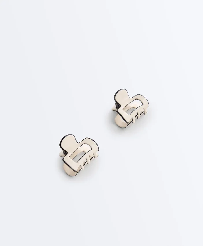 2 Mini-Haarschmuck-Spangen mit Paspelierung 2 Mini-Haarschmuck-Spangen mit Paspelierung