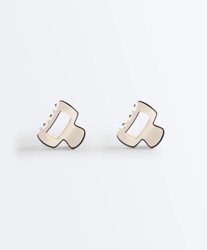 2 Mini-Haarschmuck-Spangen mit Paspelierung 2 Mini-Haarschmuck-Spangen mit Paspelierung