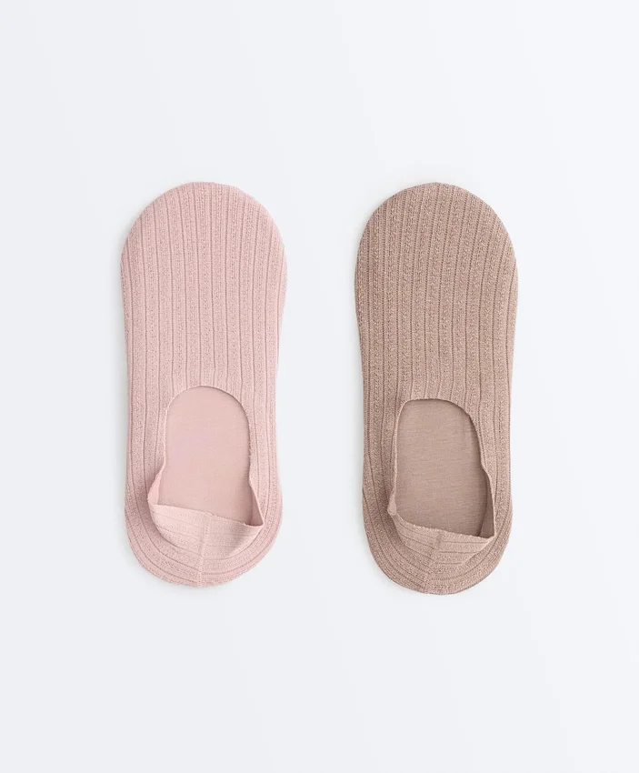 2 Paar hoch geschnittene, unsichtbare Socken aus Baumwolle 2 Paar hoch geschnittene, unsichtbare Socken aus Baumwolle