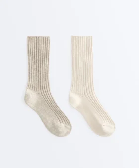 2 Paar klassische Rippensocken