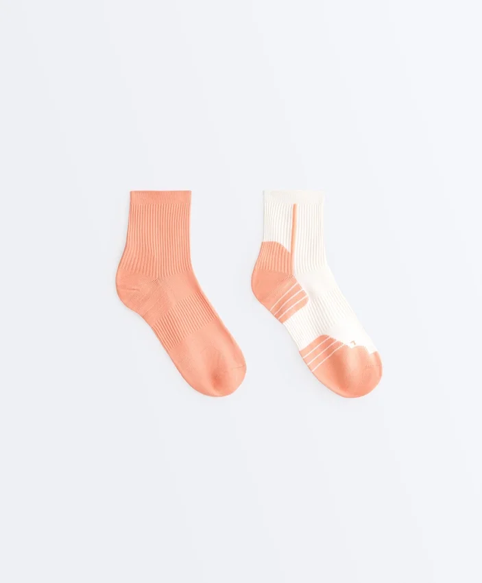 2 Paar kurze Laufsocken aus Polyamidmischung 2 Paar kurze Laufsocken aus Polyamidmischung