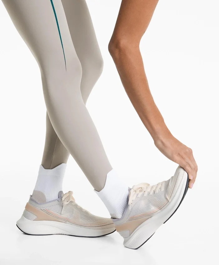 2 Paar kurze Laufsocken aus Polyamidmischung 2 Paar kurze Laufsocken aus Polyamidmischung