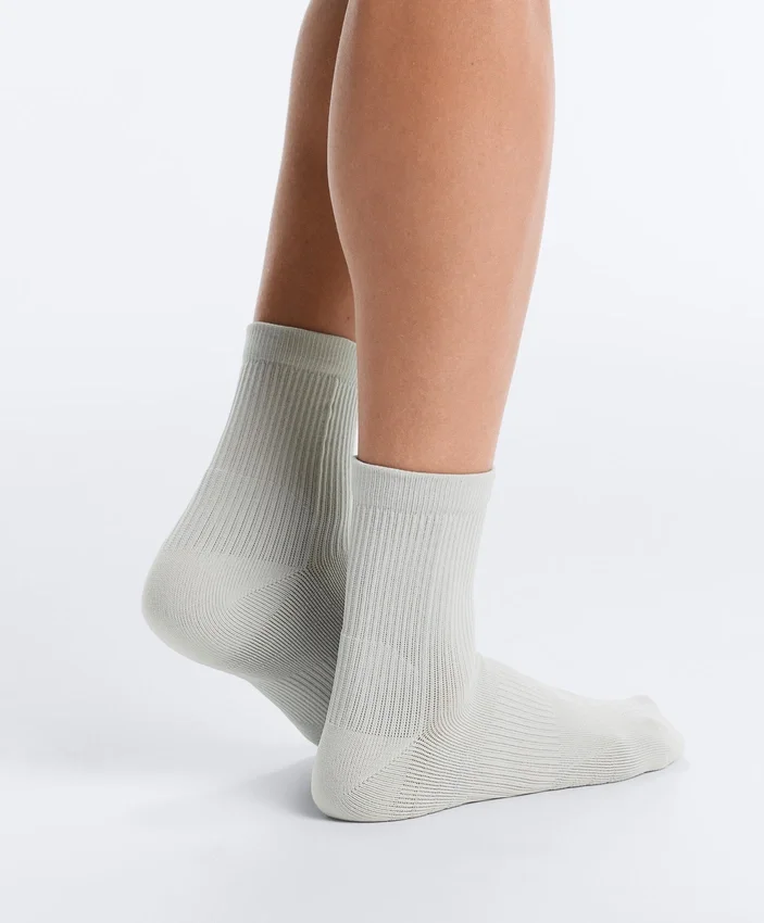 2 Paar kurze Laufsocken aus Polyamidmischung 2 Paar kurze Laufsocken aus Polyamidmischung