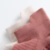 2 Paar Sneaker-Socken aus Polyamid-Mischung für Yoga und Pilates 2 Paar Sneaker-Socken aus Polyamid-Mischung für Yoga und Pilates
