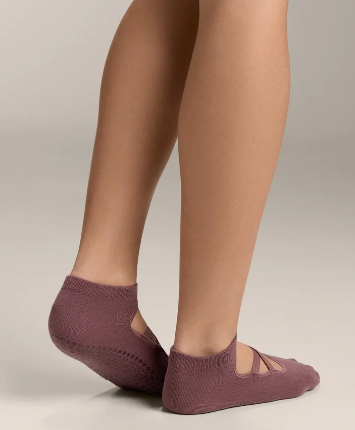 2 Paar Yoga- und Pilates-Socken aus Baumwollmischung mit gekreuzten Bändern 2 Paar Yoga- und Pilates-Socken aus Baumwollmischung mit gekreuzten Bändern