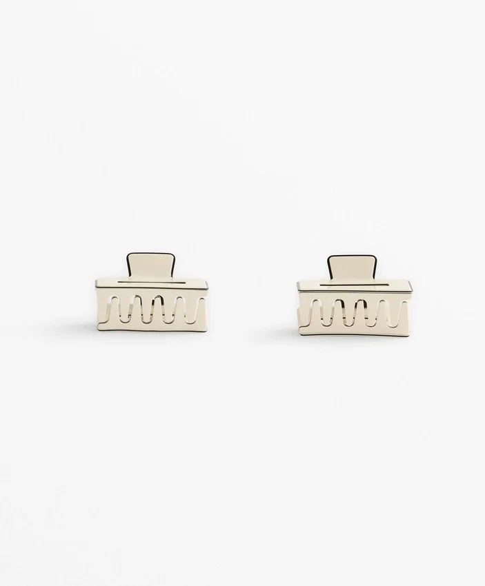 2 quadratische Haarschmuck-Spangen mit Paspel 2 quadratische Haarschmuck-Spangen mit Paspel