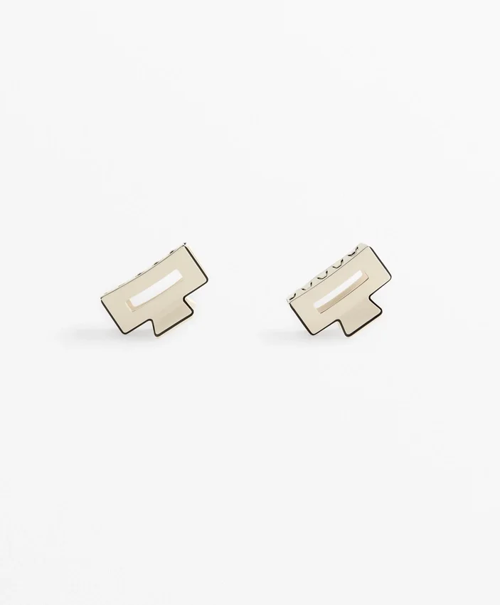 2 quadratische Haarschmuck-Spangen mit Paspel 2 quadratische Haarschmuck-Spangen mit Paspel