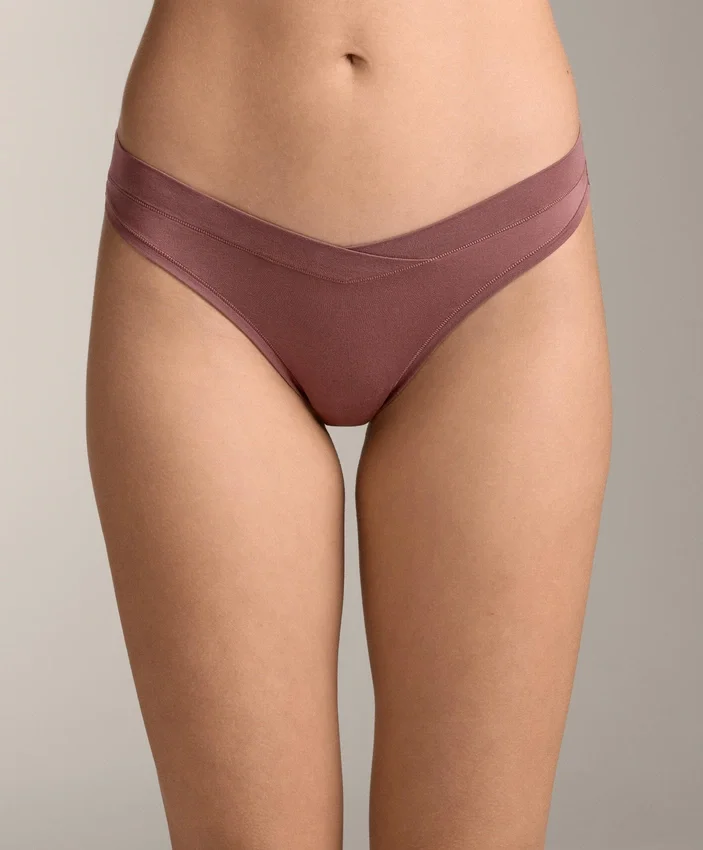 3 klassische Slips aus Modal-Mischung mit V-Ausschnitt 3 klassische Slips aus Modal-Mischung mit V-Ausschnitt