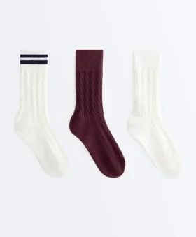 3 Paar klassische Socken aus Baumwollmischung 3 Paar klassische Socken aus Baumwollmischung