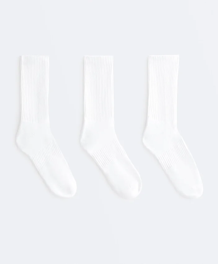 3 Paar klassische Sportsocken aus Baumwollmischgewebe 3 Paar klassische Sportsocken aus Baumwollmischgewebe