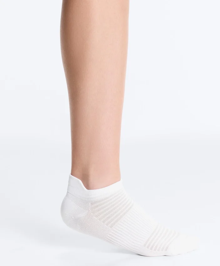 3 Paar Sneaker-Socken aus Polyamid-Mischgewebe mit Fersenlasche 3 Paar Sneaker-Socken aus Polyamid-Mischgewebe mit Fersenlasche