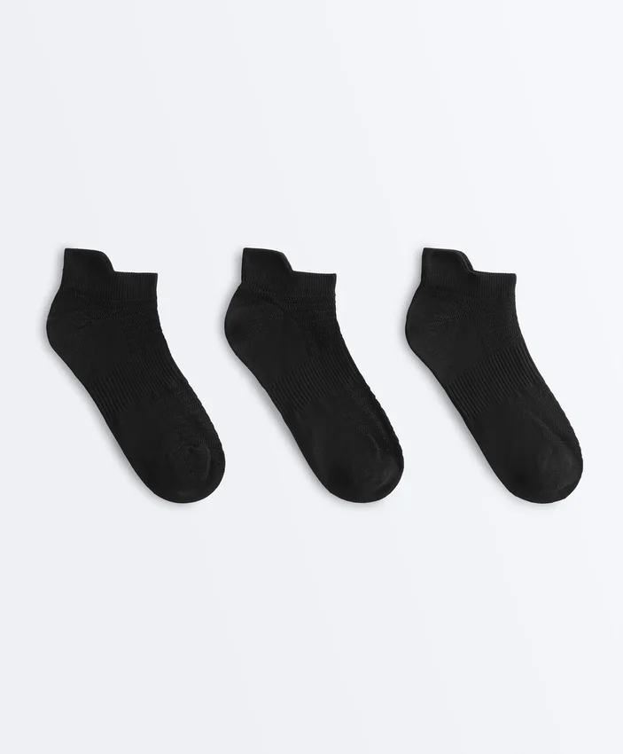 3 Paar Sport-Sneaker-Socken aus Polyamid-Mischgewebe mit Fersenlasche 3 Paar Sport-Sneaker-Socken aus Polyamid-Mischgewebe mit Fersenlasche