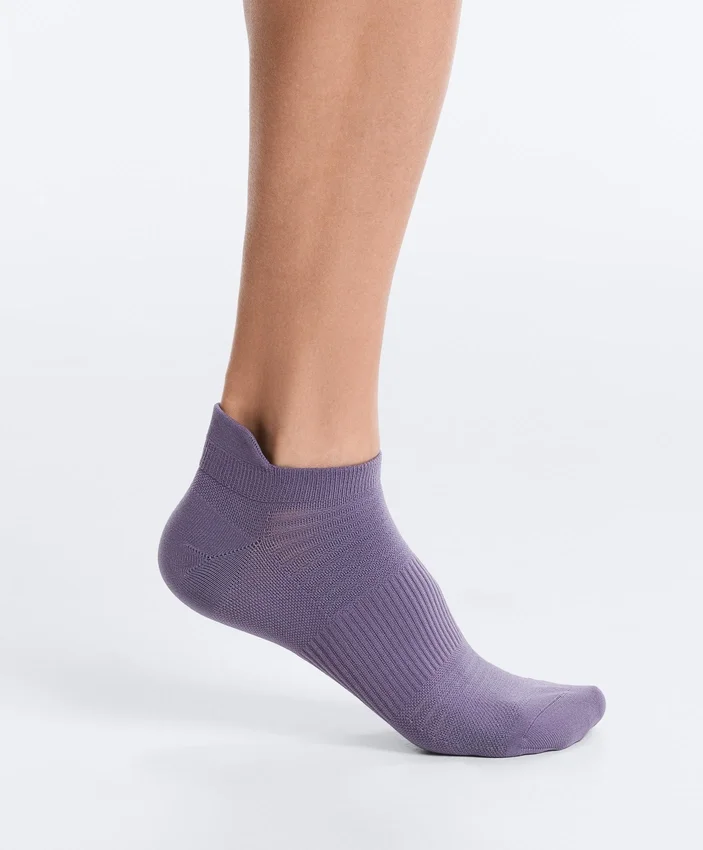 3 Paar Sport-Sneaker-Socken aus Polyamid-Mischgewebe mit Fersenlasche 3 Paar Sport-Sneaker-Socken aus Polyamid-Mischgewebe mit Fersenlasche