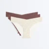 3 unsichtbare, lasergeschnittene Bikinis-Slips aus Polyamid-Mischgewebe mit V-Ausschnitt 3 unsichtbare, lasergeschnittene Bikinis-Slips aus Polyamid-Mischgewebe mit V-Ausschnitt