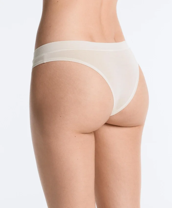 5 Brazilian-Slips aus Modal-Mischgewebe mit V-Ausschnitt 5 Brazilian-Slips aus Modal-Mischgewebe mit V-Ausschnitt