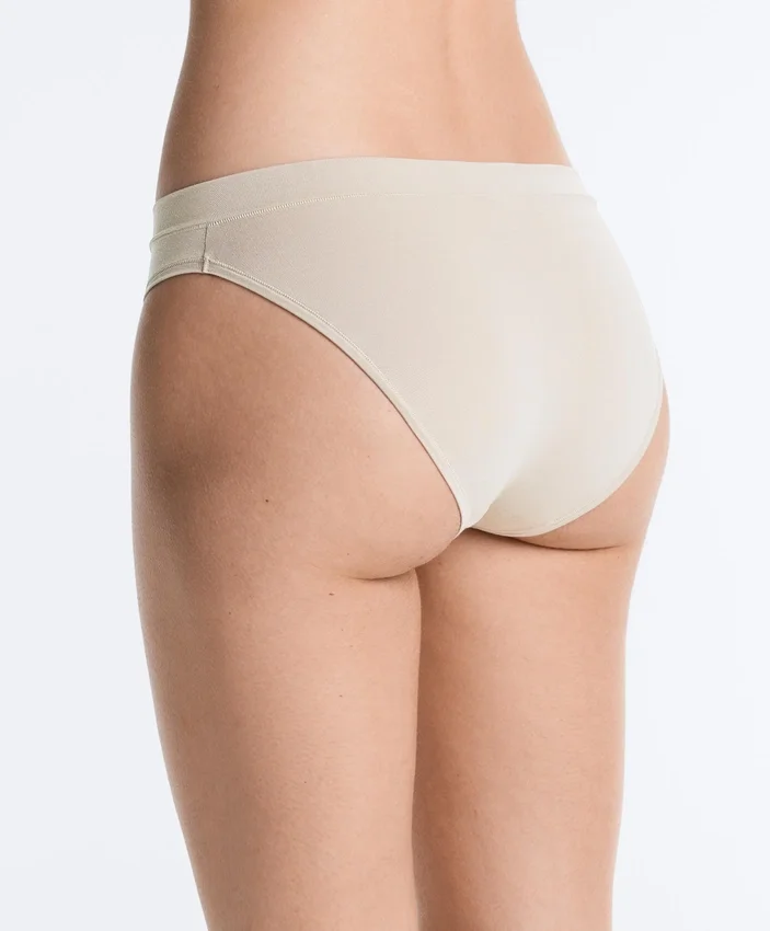 5 klassische Slips aus Modal-Mischung mit V-Ausschnitt 5 klassische Slips aus Modal-Mischung mit V-Ausschnitt