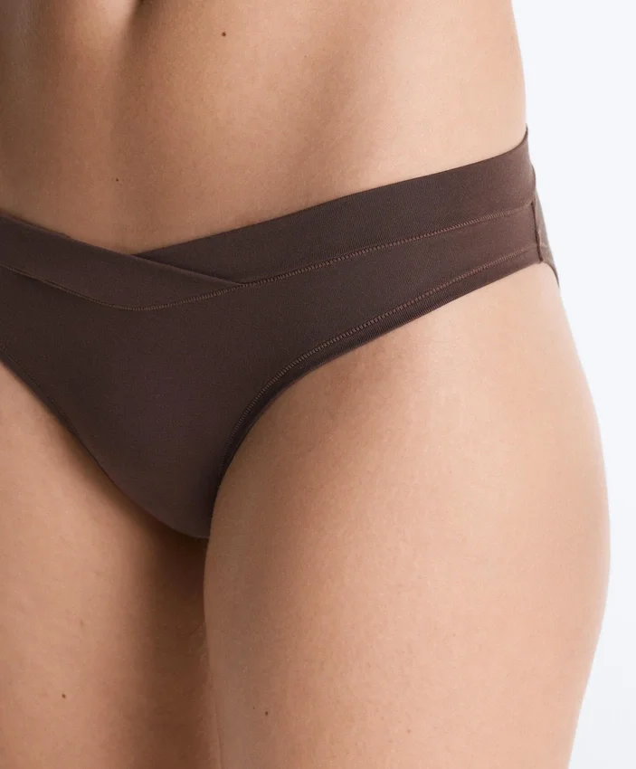 5 klassische Slips aus Modal-Mischung mit V-Ausschnitt 5 klassische Slips aus Modal-Mischung mit V-Ausschnitt