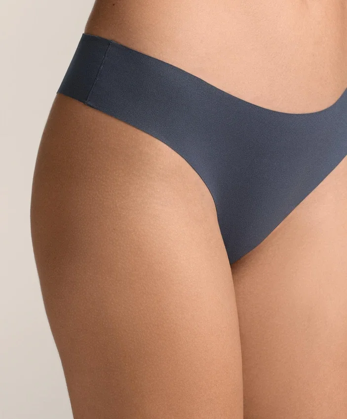 5 lasergeschnittene Brazilian-Slips aus Polyamidmischung 5 lasergeschnittene Brazilian-Slips aus Polyamidmischung