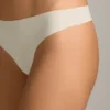 5 unsichtbare, lasergeschnittene Strings aus einer Polyamid-Mischung 5 unsichtbare, lasergeschnittene Strings aus einer Polyamid-Mischung