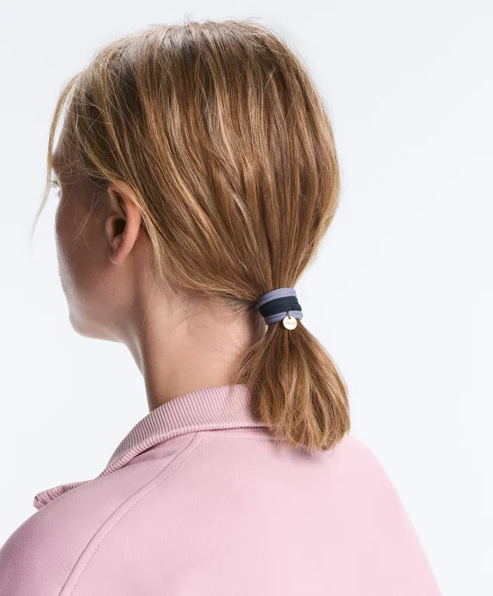 6 Haargummis mit Oysho-Plakette 6 Haargummis mit Oysho-Plakette