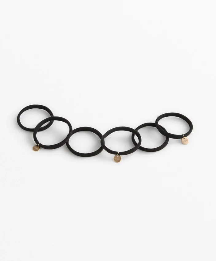 6 Haargummis mit Oysho-Plakette 6 Haargummis mit Oysho-Plakette