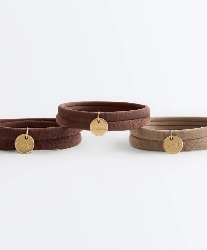 6 Haargummis mit Oysho-Plakette 6 Haargummis mit Oysho-Plakette