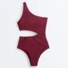 Asymmetrischer Trikinis aus Jacquard mit Mini-Karomuster Asymmetrischer Trikinis aus Jacquard mit Mini-Karomuster