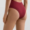 Asymmetrischer Trikinis aus Jacquard mit Mini-Karomuster Asymmetrischer Trikinis aus Jacquard mit Mini-Karomuster
