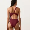 Asymmetrischer Trikinis aus Jacquard mit Mini-Karomuster Asymmetrischer Trikinis aus Jacquard mit Mini-Karomuster