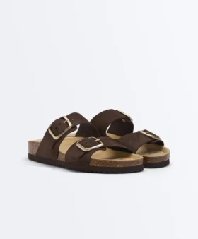 Badesandalen aus Spaltleder mit Schnalle
