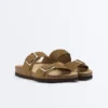 Badesandalen aus Spaltleder mit Schnalle Badesandalen aus Spaltleder mit Schnalle