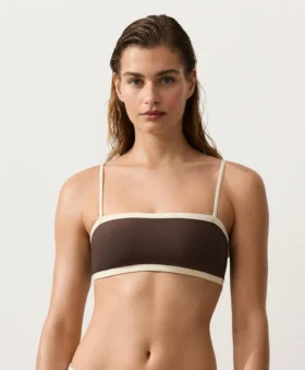 Bandeau-Bikini mit Kontrastbesatz
