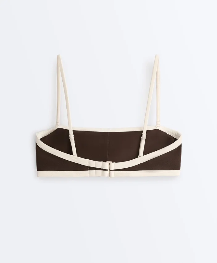 Bandeau-Bikini mit Kontrastbesatz Bandeau-Bikini mit Kontrastbesatz