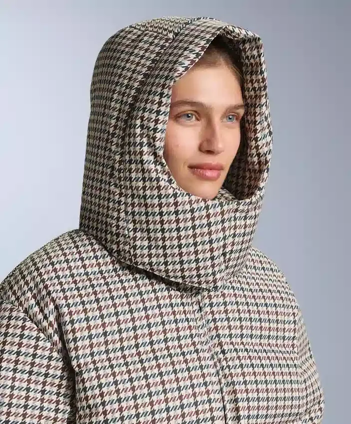 Bedruckte, wattierte Jacke aus 80 % Daunen und 20 % Federn Minardi Piume Ski 10K Bedruckte, wattierte Jacke aus 80 % Daunen und 20 % Federn Minardi Piume Ski 10K