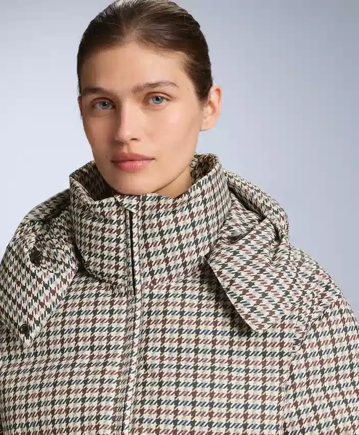 Bedruckte, wattierte Jacke aus 80 % Daunen und 20 % Federn Minardi Piume Ski 10K Bedruckte, wattierte Jacke aus 80 % Daunen und 20 % Federn Minardi Piume Ski 10K