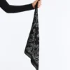 Bedrucktes Bandana aus 100 % Baumwolle