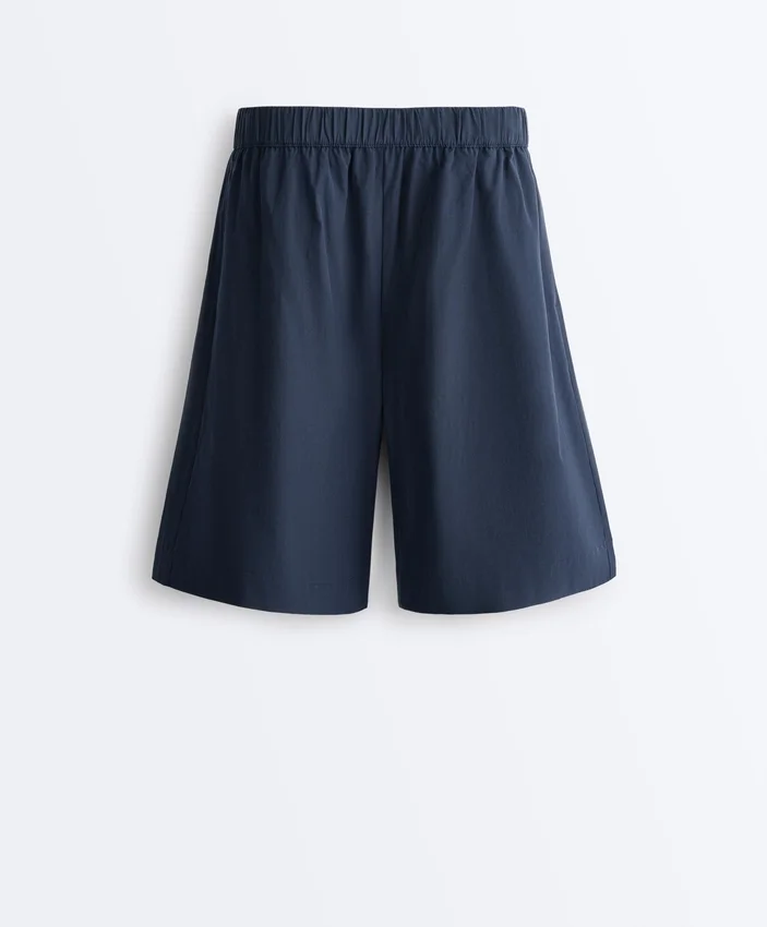 Bermudashorts aus 100 % Baumwolle Bermudashorts aus 100 % Baumwolle