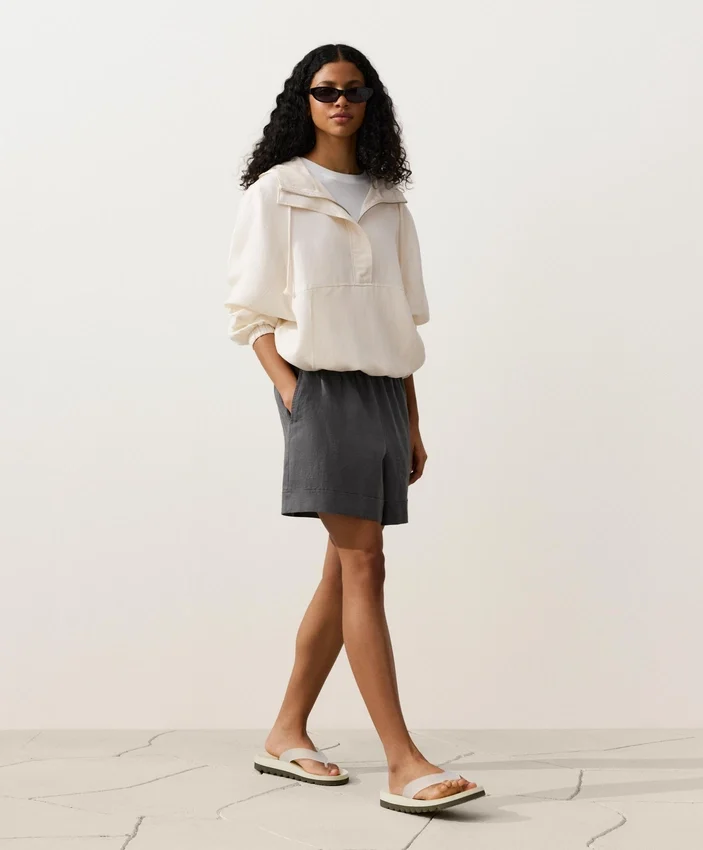 Bermudashorts aus 100 % Leinen Bermudashorts aus 100 % Leinen