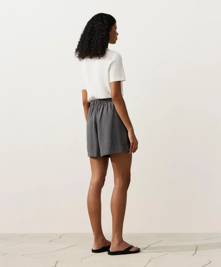 Bermudashorts aus 100 % Leinen Bermudashorts aus 100 % Leinen