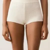 Bikinis-Shorts mit hoher Taille aus Häkelstoff mit Noppen-Struktur Bikinis-Shorts mit hoher Taille aus Häkelstoff mit Noppen-Struktur