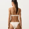 Bikinis-Slip mit mittlerer Bedeckung, U-Ausschnitt und Häkelstoff mit Bubble-Struktur Bikinis-Slip mit mittlerer Bedeckung, U-Ausschnitt und Häkelstoff mit Bubble-Struktur