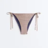 Bikinis-Slips mit mittlerer Bedeckung, Metallic-Faden-Mini-Print und Bändern Bikinis-Slips mit mittlerer Bedeckung, Metallic-Faden-Mini-Print und Bändern