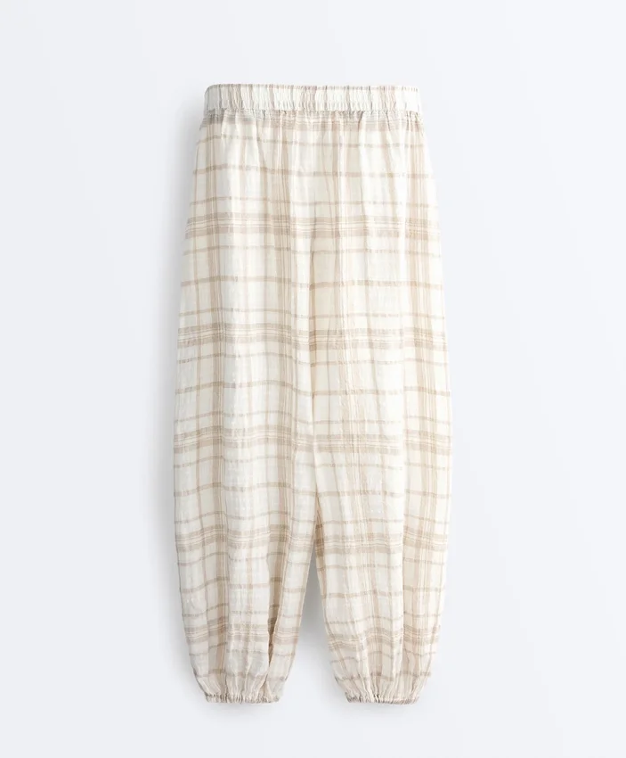 Bloomer-Hose aus Leinen- und Lyocell-Mischgewebe Bloomer-Hose aus Leinen- und Lyocell-Mischgewebe