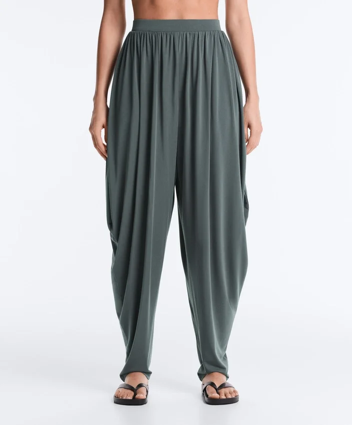 Bloomer-Hose aus Modal-Mischgewebe Bloomer-Hose aus Modal-Mischgewebe