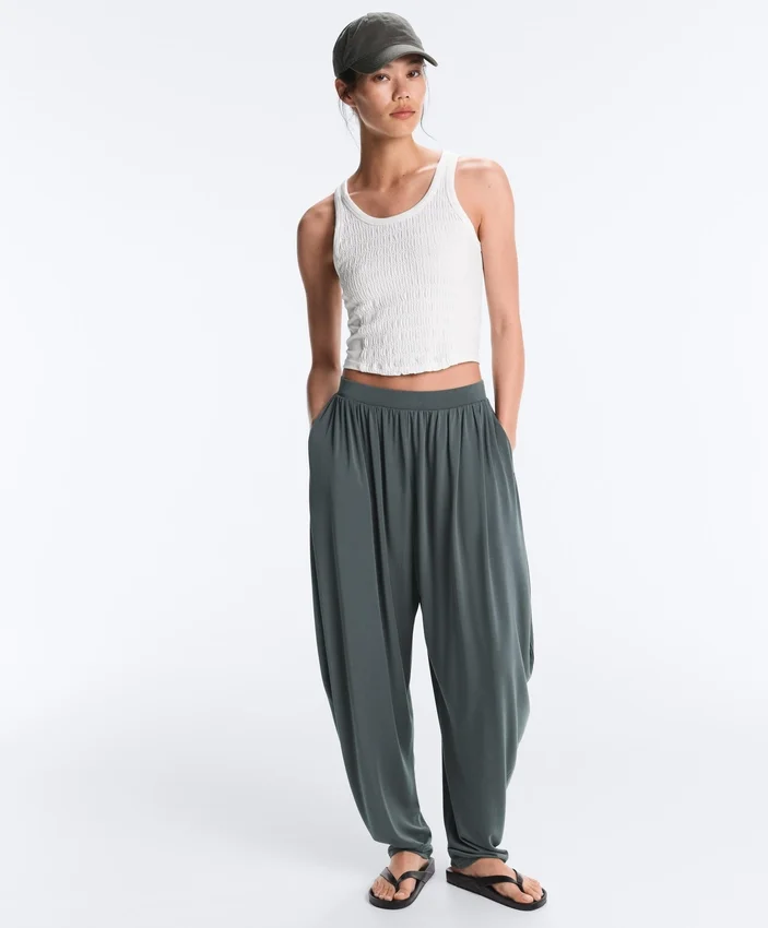 Bloomer-Hose aus Modal-Mischgewebe Bloomer-Hose aus Modal-Mischgewebe