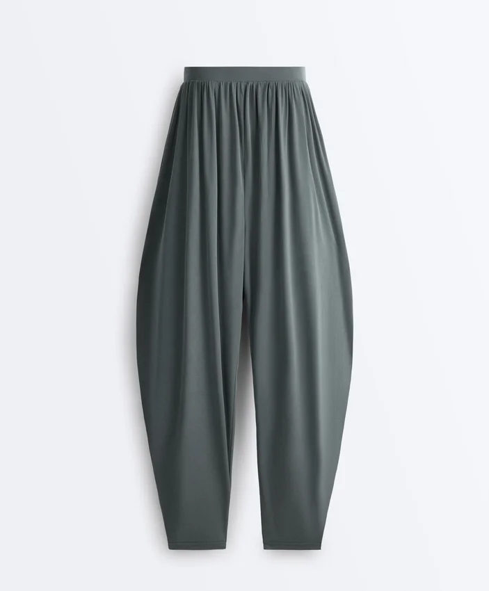 Bloomer-Hose aus Modal-Mischgewebe Bloomer-Hose aus Modal-Mischgewebe