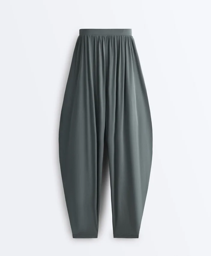 Bloomer-Hose aus Modal-Mischgewebe Bloomer-Hose aus Modal-Mischgewebe