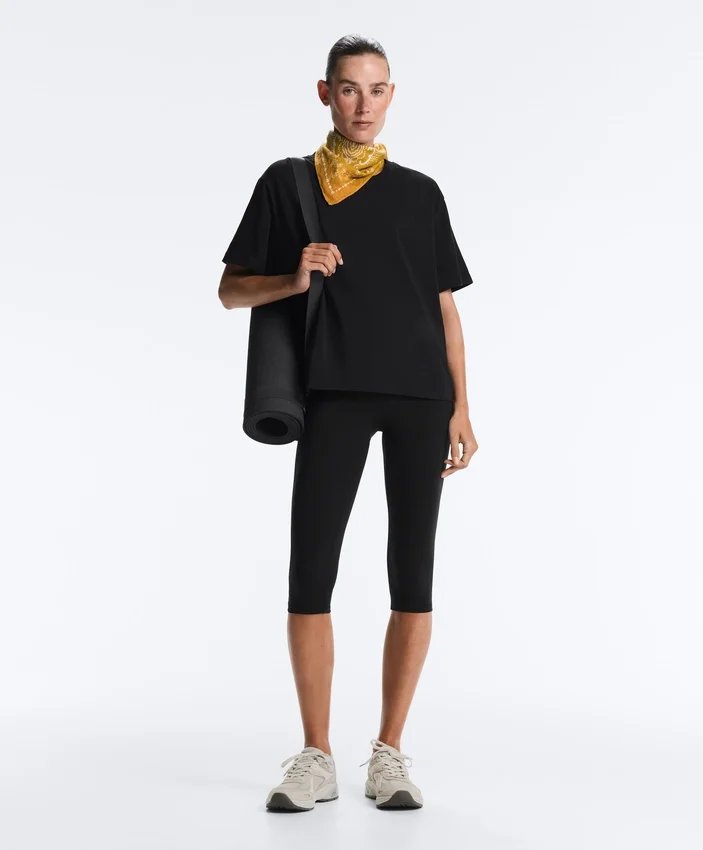 Boxy-T-Shirt aus Baumwollmischung mit kurzen Ärmeln Boxy-T-Shirt aus Baumwollmischung mit kurzen Ärmeln