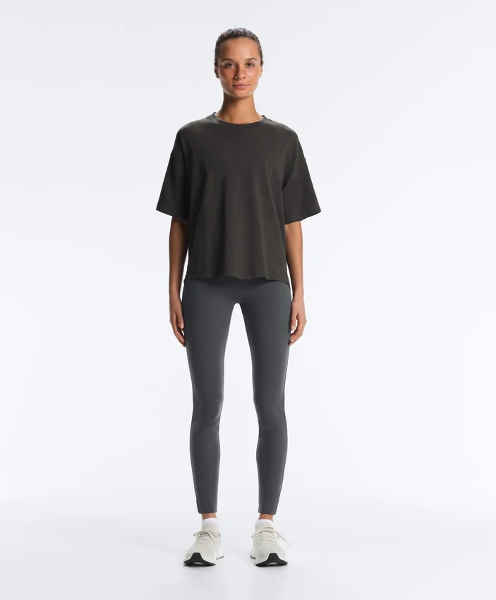 Boxy-T-Shirt aus Baumwollmischung mit kurzen Ärmeln Boxy-T-Shirt aus Baumwollmischung mit kurzen Ärmeln