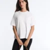 Boxy-T-Shirt aus Baumwollmischung mit kurzen Ärmeln Boxy-T-Shirt aus Baumwollmischung mit kurzen Ärmeln